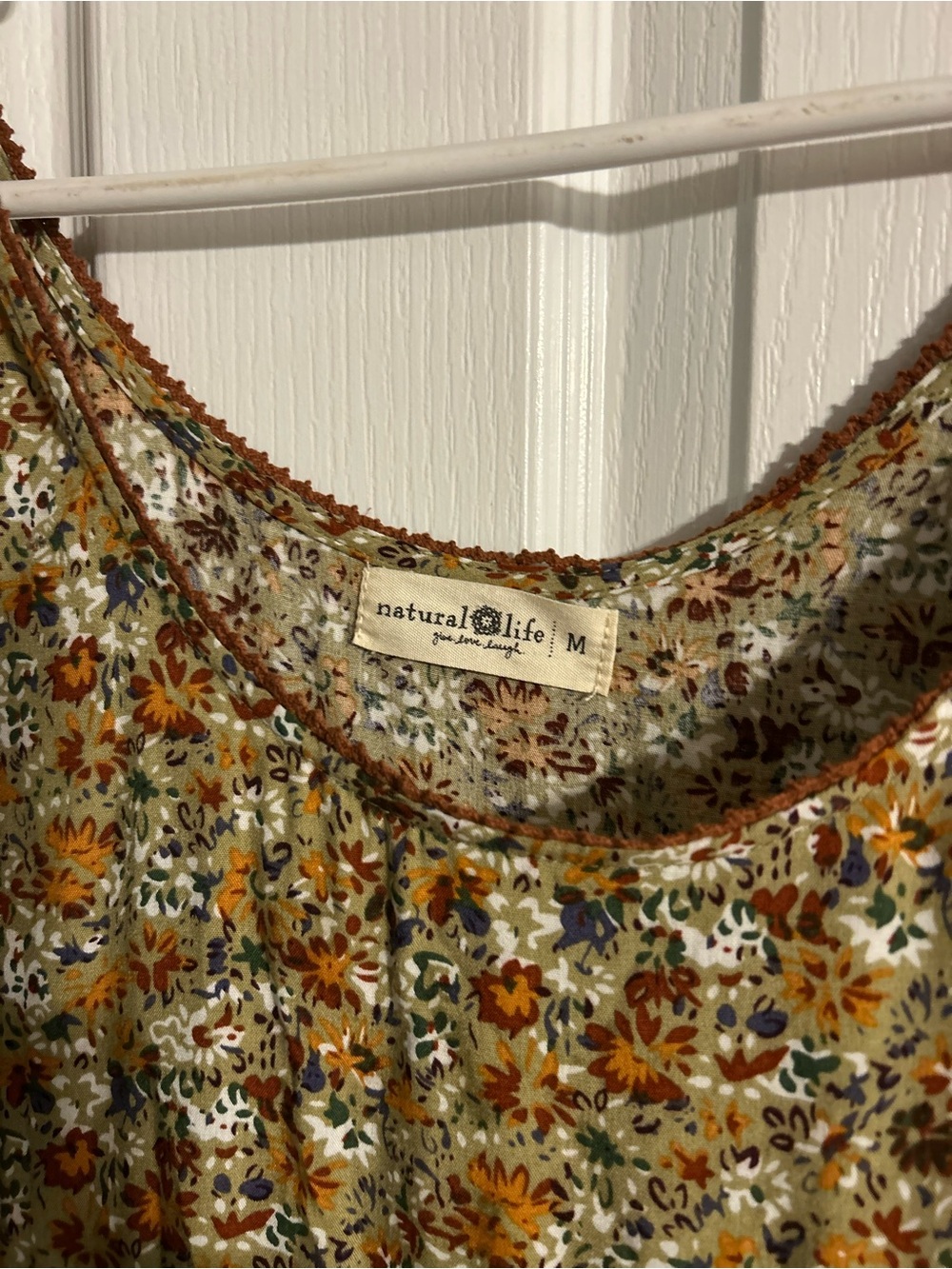 Natural life floral dress - Picture 2 of 2